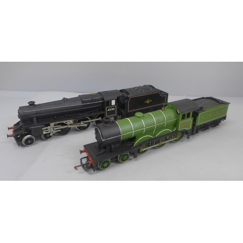 648 - Two Hornby model locomotives and tenders, 4-6-0 (x2), LNER 8509 and BR 45192