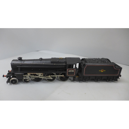 648 - Two Hornby model locomotives and tenders, 4-6-0 (x2), LNER 8509 and BR 45192