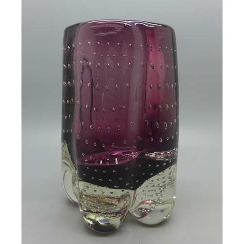 653 - A Whitefriars aubergine lobe glass vase with controlled bubbles, 13cm