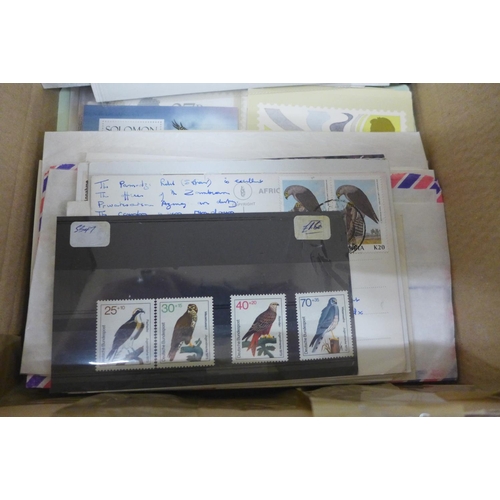 669 - Stamps:- bird stamps, covers, presentation packs, etc.