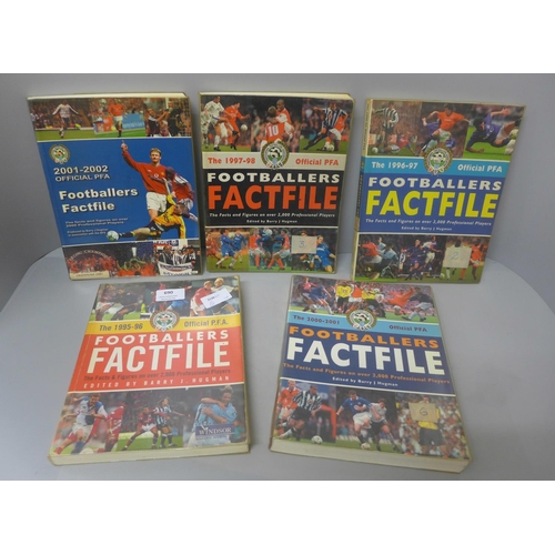 690 - Football:- five PFA Footballers Fact-Files from 1995-2002, containing many signatures from former pl... 