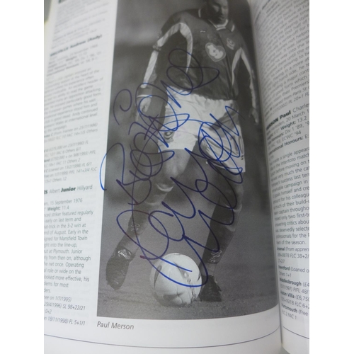 692 - Football:- five PFA Footballer's Who's Who books (2002-2007) containing many signatures from former ... 