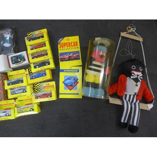 777 - A model steam engine with smoky effect, a Merlin Electronic game, a Bertie Bassett soft toy, Junior ... 