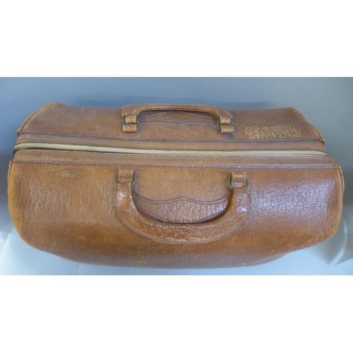 808 - A leather Doctors bag