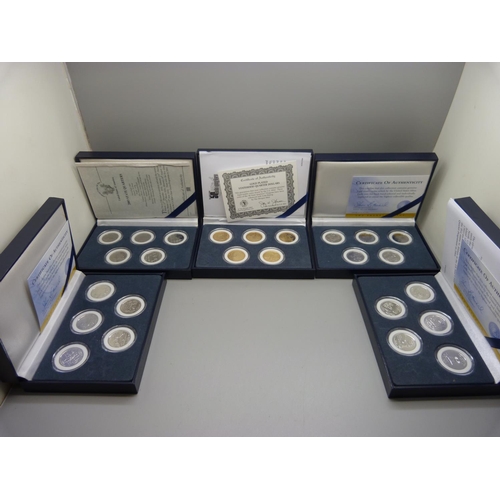 887 - Coins; sixteen cased 22ct gold plated one dollar coins Presidential Collection, six US Mint first an... 