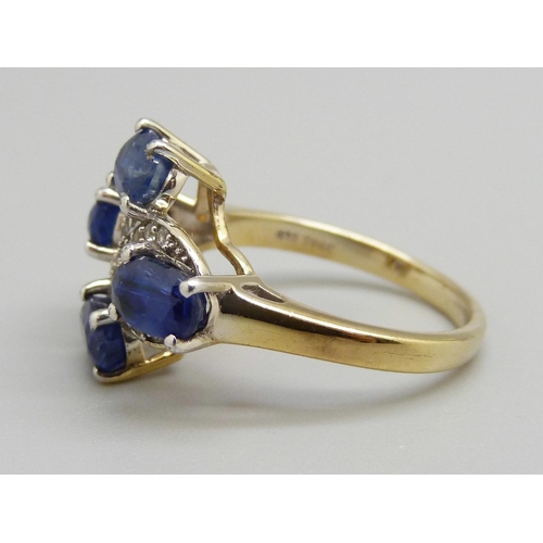 968 - A silver gilt kyanite and zircon ring, L