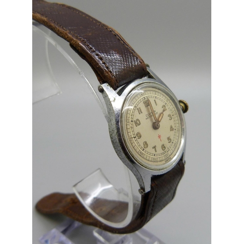 985 - A military style wristwatch, the dial marked Clinton Waterproof, 28mm case