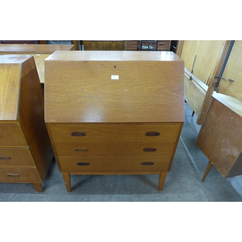 73 - A Meredew teak bureau