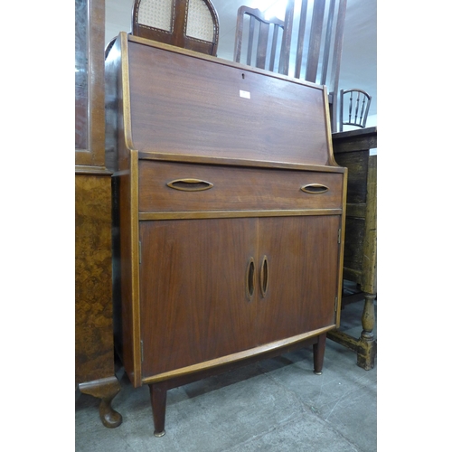 88 - A Jentique teak bureau