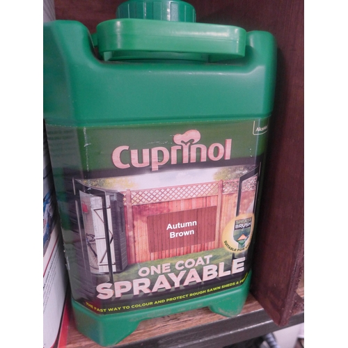 2076 - Cuprinol power fence sprayer and 10 litres of Cuprinol one coat fence protector