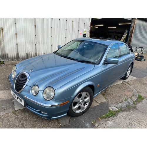 2324 - Jaguar S-Type V6 SE Petrol Automatic 2001 FG51 XSH  2967cc MOT 15.02.23 - On view Friday 9.30 - 4.45... 