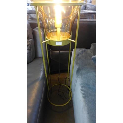 1391 - A large Eddison bulb floor lamp