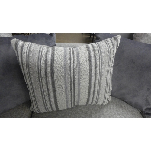 1429 - A cloud grey textured weave upholstered corner sofa