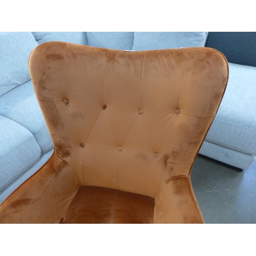 1455 - A copper velvet and button back side chair