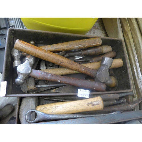 2088 - Two trays, approx 20 hand tools: hammers, axe, masonry chisels, mallet etc