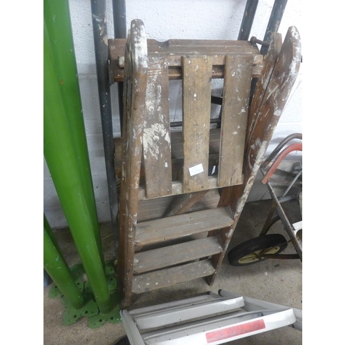 2294 - Metal step ladder, wooden step ladder and sash clamp