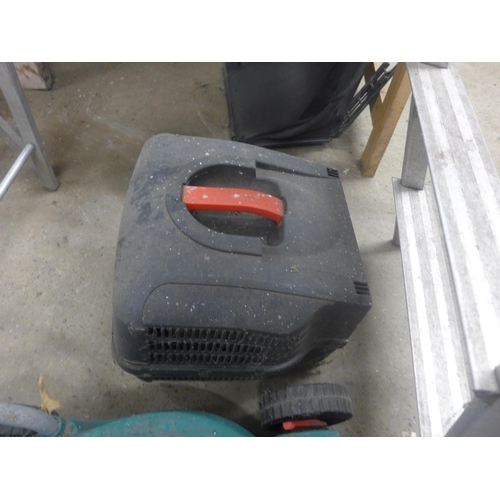 2324 - Bosch Rotak 320C electric lawnmower