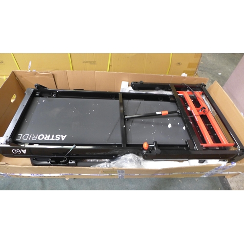 3054 - Reebok Astroride A6.0 Treadmill Rvar-10621Sl   , (267Z-21)  Original RRP £583.33 + VAT * This lot is... 