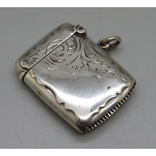 1058 - A silver vesta case, Birmingham 1923