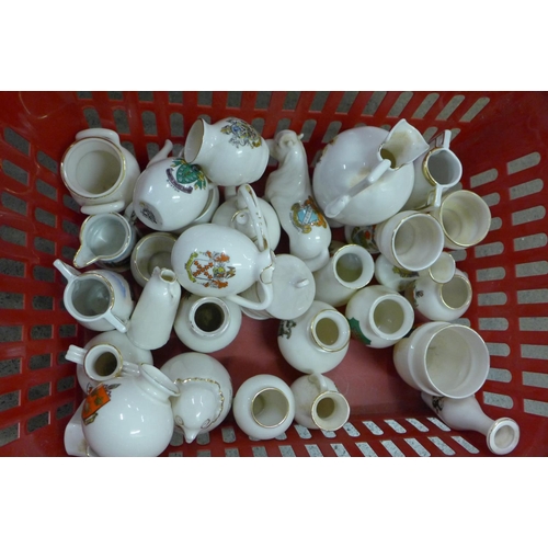 1102 - A collection of crested china