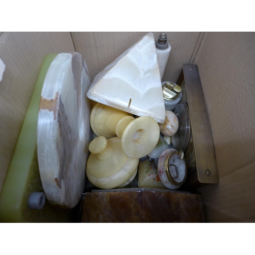 1121 - Onyx and marble items, decorative items and a set of bowling woods **PLEASE NOTE THIS LOT IS NOT ELI... 