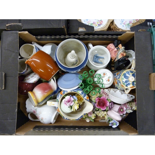 1147 - Seven boxes of mixed tea wares and other china **PLEASE NOTE THIS LOT IS NOT ELIGIBLE FOR POSTING AN... 