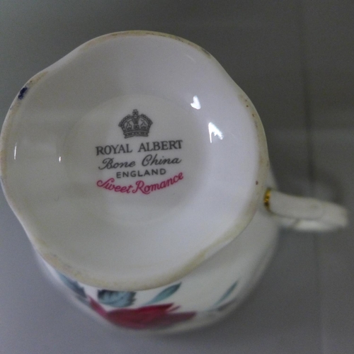 723 - A Royal Albert Sweet Romance part teaset