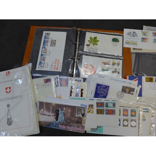 736 - A box of worldwide first day covers