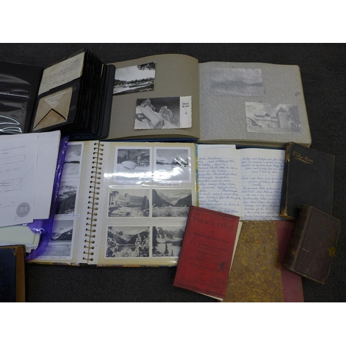 821 - A box of photographs, books and ephemera relating to the family history of Davidson, Sleigh, Burin a... 