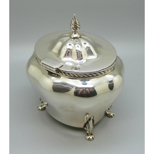 844 - An Edward VII silver tea caddy, Birmingham 1906, William Neale, 173g