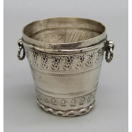 859 - A small Dutch cream pail, circa 19th Century, date letter L