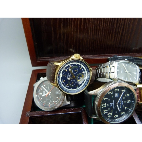 930 - A collection of twelve wristwatches