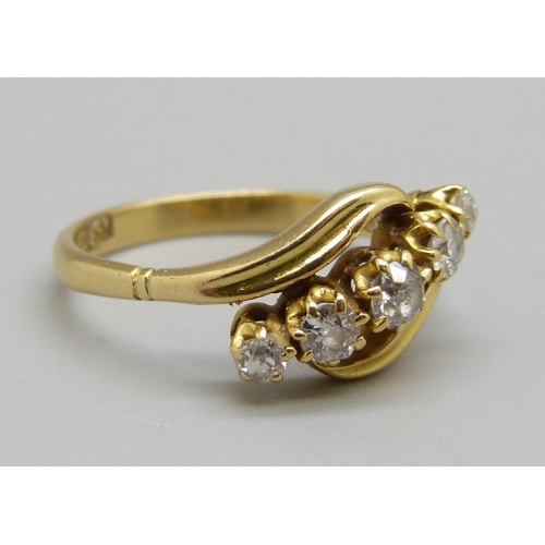 952 - An 18ct gold and five stone diamond ring, 3.8g, Q