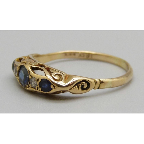 968 - A yellow metal, sapphire and diamond ring, 2.8g, Q