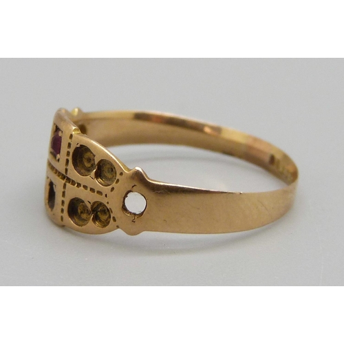 978 - A 15ct gold ring, a/f, 2g, P