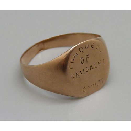 997 - A 9ct gold ring with inscription, 3.2g, R