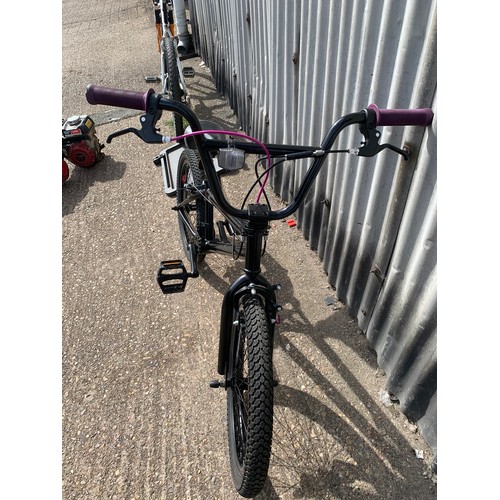 2292 - Black and purple BMX bicycle/bike - Police repossession