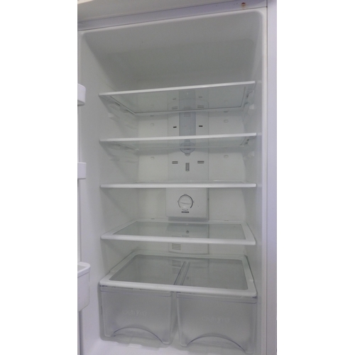 2262 - Daewoo tall 60/40 Frost Free fridge freezer