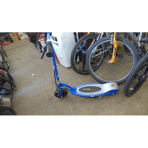 2307 - 2 Razor electric E100S electric scooters - one with charger - Police repossession