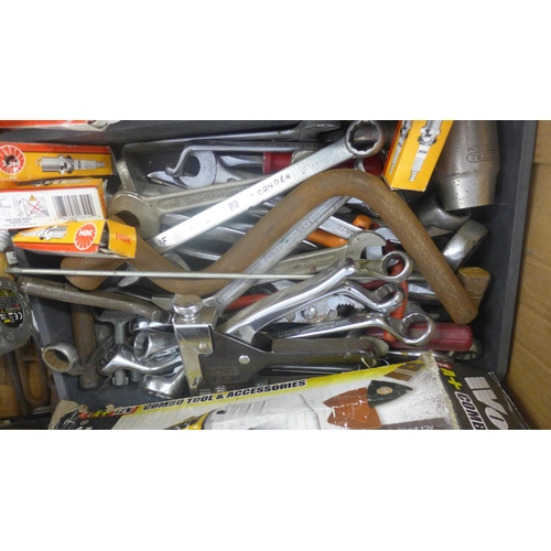 2016 - Box of misc. hand tools with tub of car parts