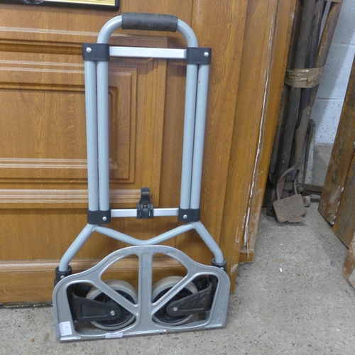 2064 - Folding sack trolley