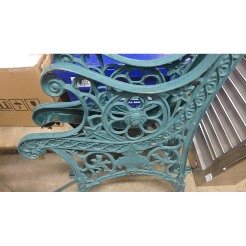 2071 - Pair of cast metal bench ends