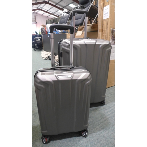 3172 - Samsonite Endure 2PC Hardside Spinner Cases (damaged), Original RRP £132.99 + VAT   (265-116)   *Thi... 