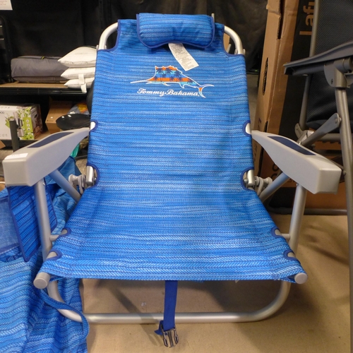 3179 - Tommy Bahama Beach Chair (265-66)   *This lot is subject to VAT