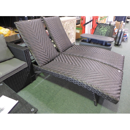 3207 - Sunvilla Dark Woven Herringbone Chaise (270Z - 58), Original RRP £208.33 + vat   * This lot is subje... 