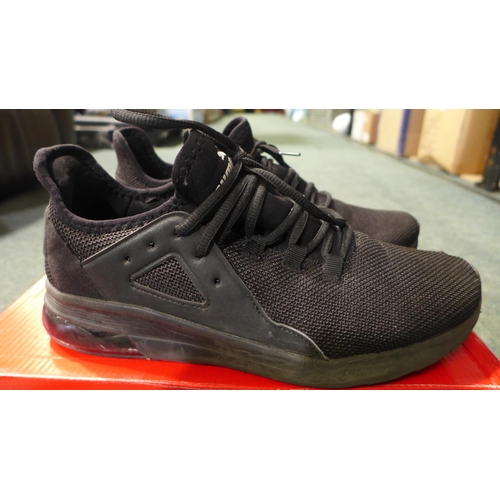 3003 - Men's black Electron Street C Puma trainers, UK 8 * this lot is subject to VAT