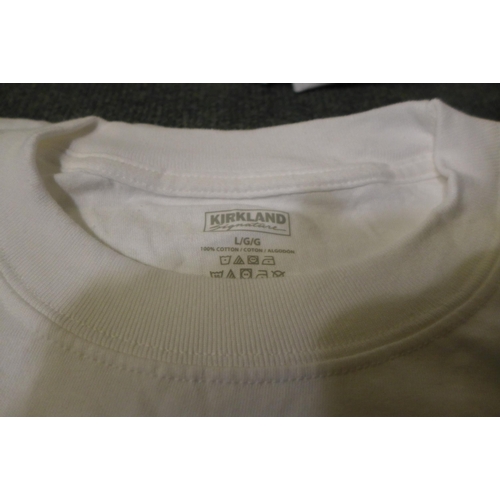 3023 - 12 Men's large white Kirkland signature crew neck T-shirts * this lot is subject to VAT