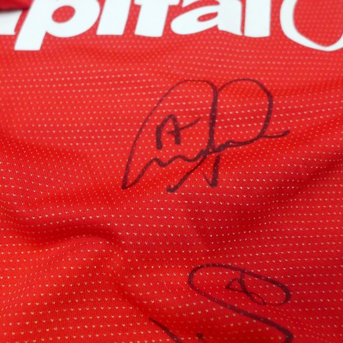 2179 - Nottingham Forest signed football shirt with approx. 13 signatures in total