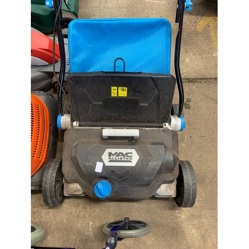 2318 - MacAllister electric lawn rake - W