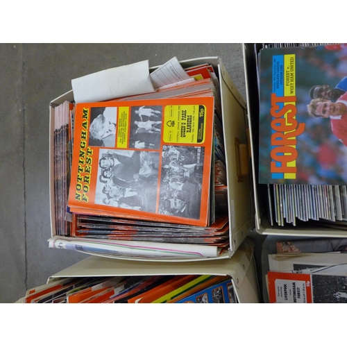 1035 - A large quantity of Nottingham Forest programmes, 1960s, 1970s and later including 1977-1978 winning... 